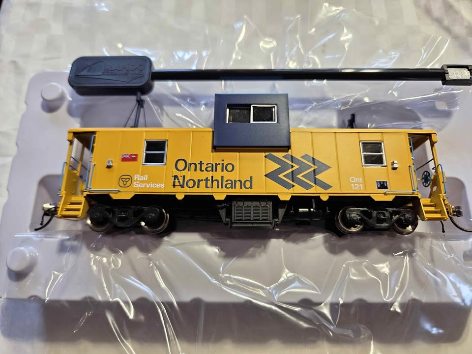 RAPIDO HO SCALE    ONTARIO NORTHLAND WIDE VISION CABOOSE ONR#121