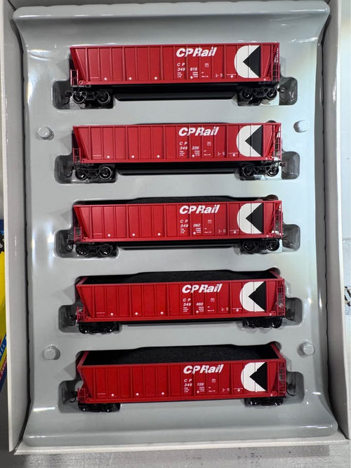 Athearn  CP Rail Bathtub Coal gondolas   set of 5 cars