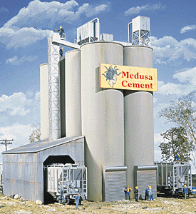 Medusa Cement Company -- Kit - 9 x 7 x 11" 22.5 x 17.5 x 27.5cm