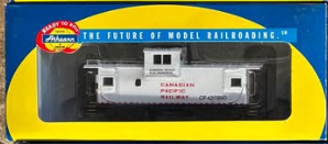 ATHEARN CN & CP CABOOSES  SEE PICS ALL NEW IN BOX