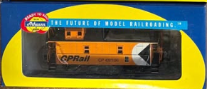 ATHEARN CN & CP CABOOSES  SEE PICS ALL NEW IN BOX