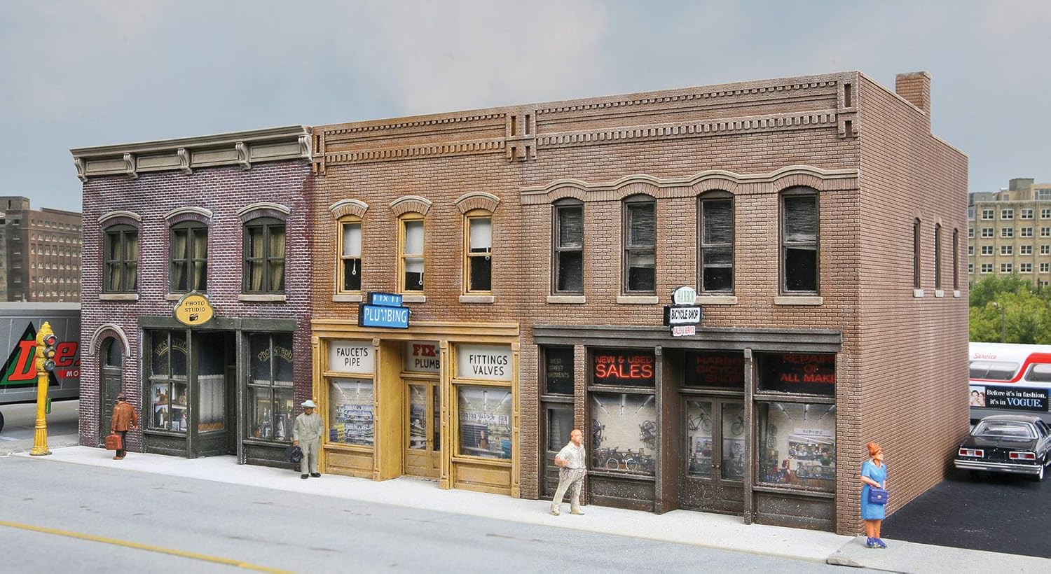 Cornerstone HO Scale Merchant Row IV Building Kit