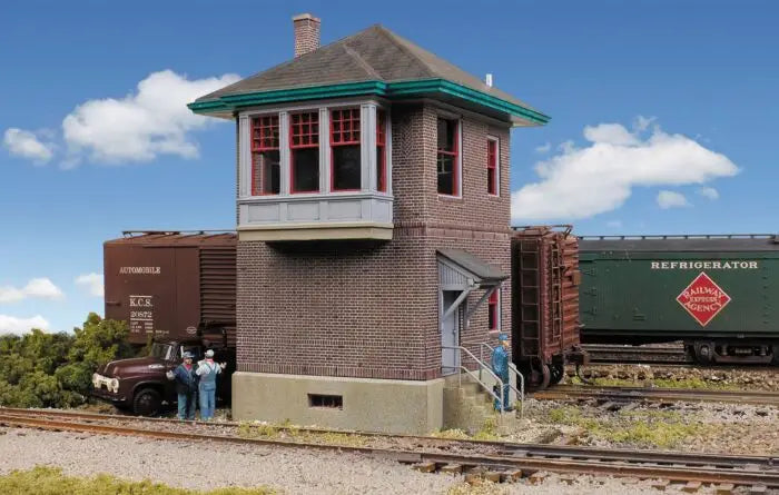 Walthers Cornerstone Part #2982  Railroad Block & Interlocking Station -- Kit - 2-7/16 x 3-1/8 x 4-7/8" 6.1 x 7.9 x 12.3cm