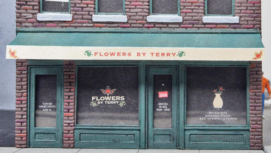 Walthers, Inc. Flowers by Terry Kit, 3 X 4 x 4-3/8" 7.6 X 10.2 X 11.1cm