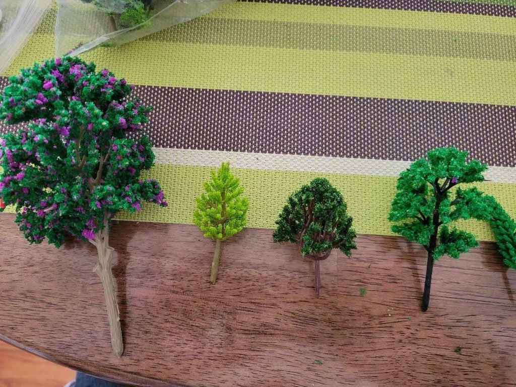 ASSORTED TREES 30/Bag Mixed wire/plastic 3CM -10 CM sizes