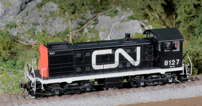 HO S2 SILVER CANADIAN NATIONAL#8129 ITEM# 10003375