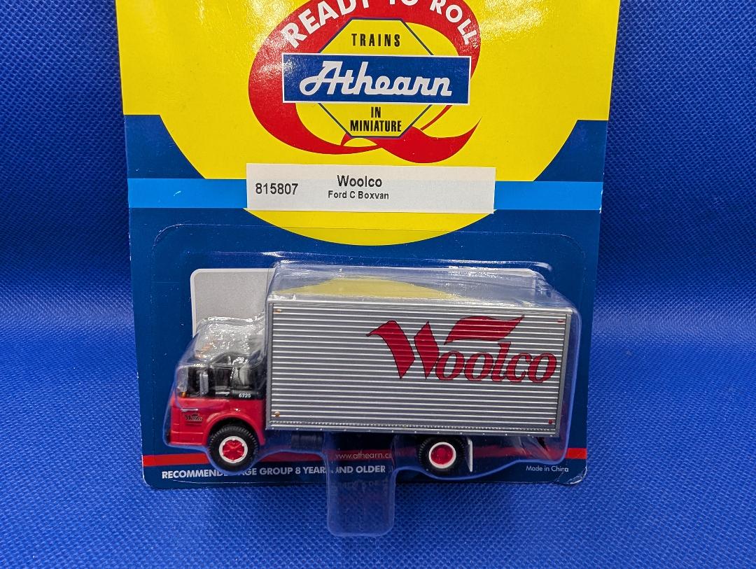ATHEARN FORD C SERIES VAN TRUCK WOOLCO STORES