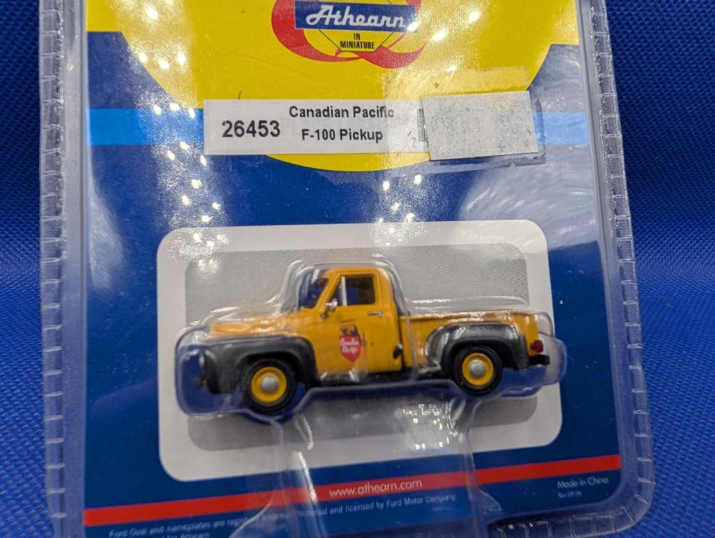 ATHEARN 1950's Ford F100 Pick Up  Canadian Pacific RR
