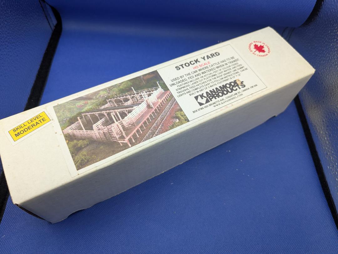 KANAMODELS Premium Wood Kit  CATTLE PENS #1039   HO Scale